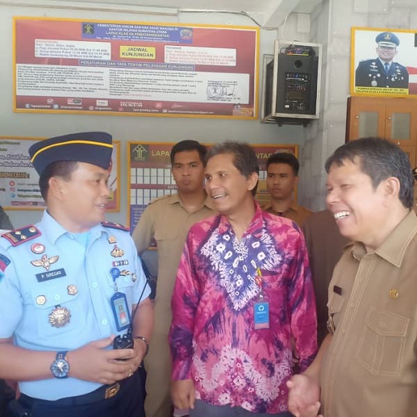 warga_terdampak_covid_19_tidak_dilayani_lapor_ke_ombudsman_di_0811_945_3737