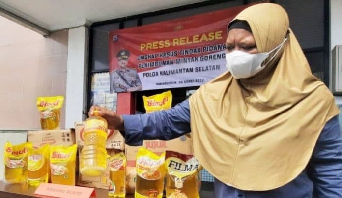 waspada_praktik_curang_mengemas_ulang_minyak_goreng_curah