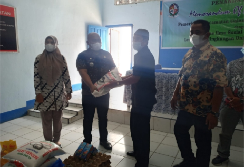 yayasan_anak_yatim_dan_odgj_galang_diberi_bantuan_sembako